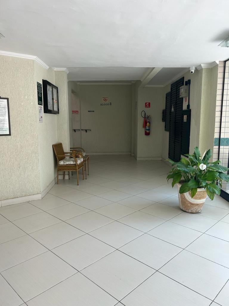 Apartamento A Um Minuto Da Praia Apartment Прая Гранде Екстериор снимка